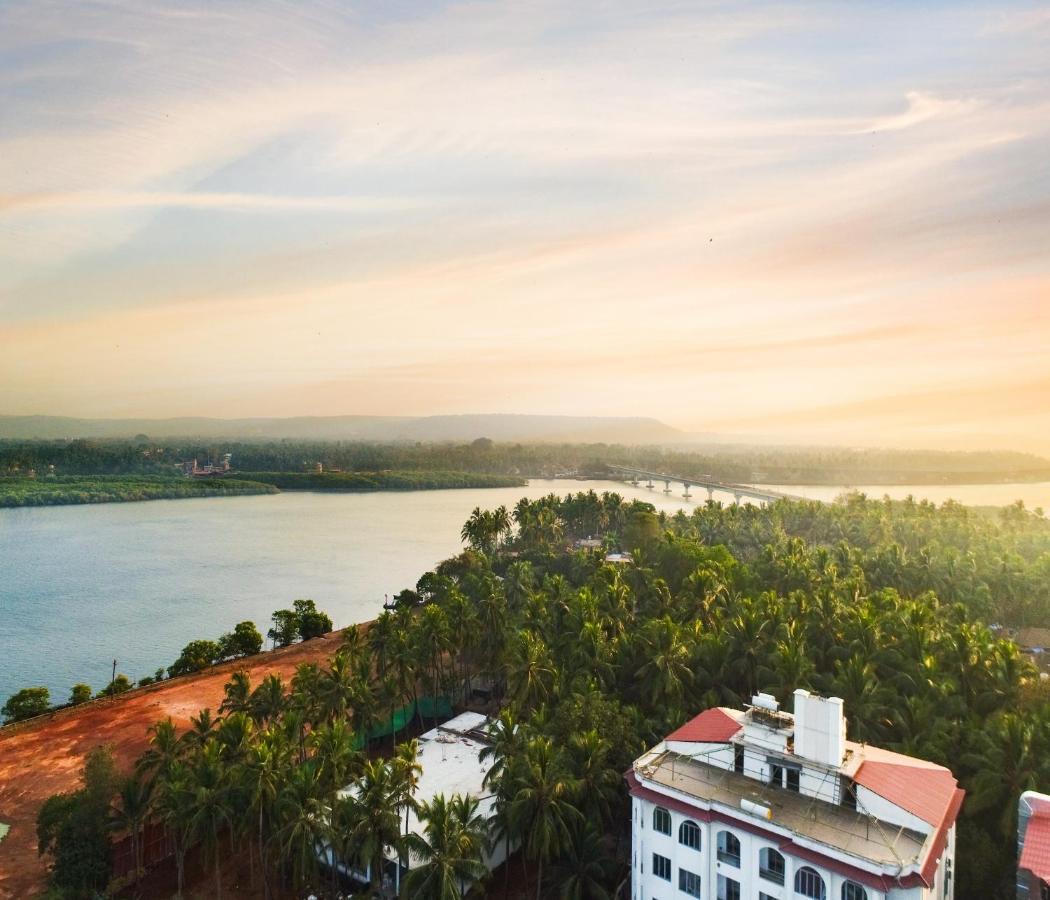 Span Suites & Villa Morjim Kültér fotó
